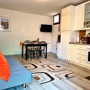 1282 Apartment Torri Del Benaco